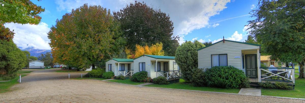 Big4 Porepunkah Holiday Park Bright Exterior photo